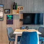 Modern By The Sea In