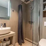 Modern By The Sea In